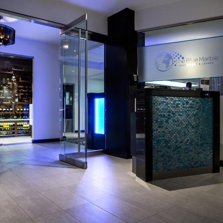 The Grand Winnipeg Airport Hotel By Lakeview Экстерьер фото