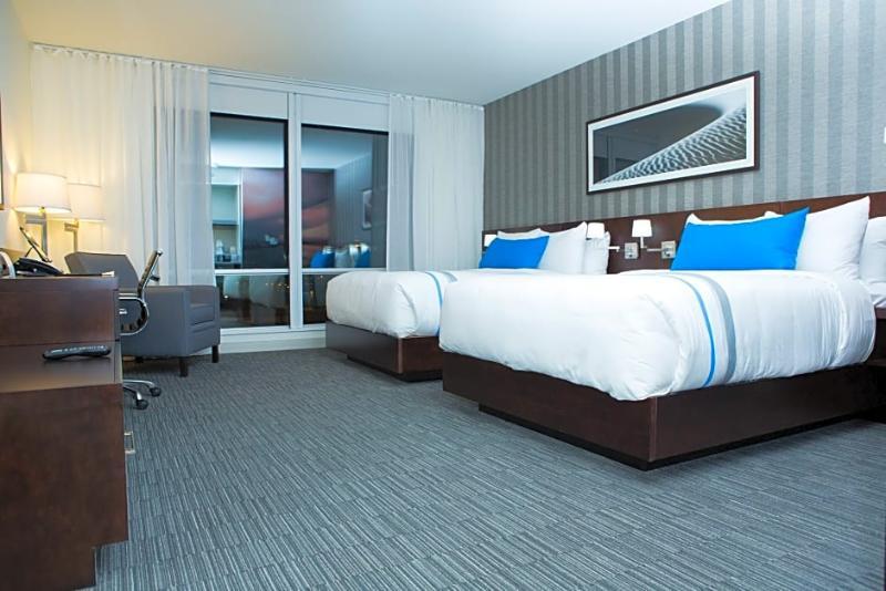 The Grand Winnipeg Airport Hotel By Lakeview Экстерьер фото